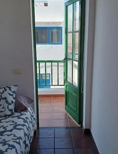 Lägenhet Famarabeach2 *